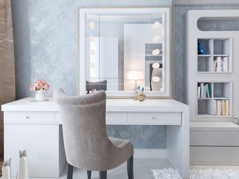 dressing table